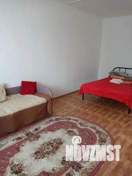 1-к квартира, посуточно, 35м2, 1/5 этаж