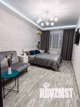 1-к квартира, посуточно, 43м2, 2/17 этаж