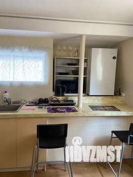 Студия квартира, посуточно, 15м2, 3/3 этаж