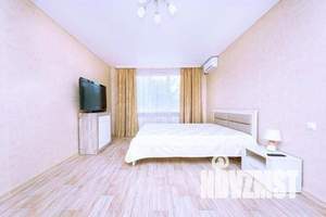 1-к квартира, посуточно, 42м2, 4/9 этаж