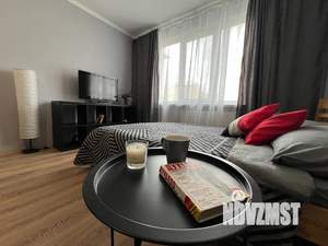 1-к квартира, посуточно, 37м2, 15/16 этаж