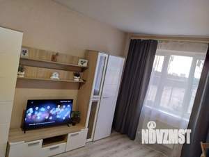 1-к квартира, посуточно, 42м2, 2/17 этаж