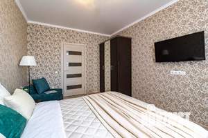 2-к квартира, посуточно, 65м2, 1/1 этаж