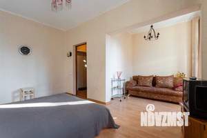 1-к квартира, посуточно, 37м2, 1/1 этаж