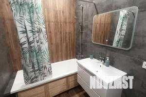 1-к квартира, посуточно, 40м2, 20/20 этаж