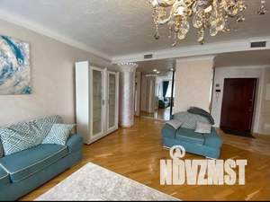 3-к квартира, на длительный срок, 168м2, 2/10 этаж