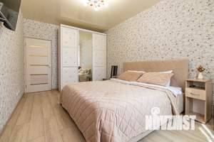 1-к квартира, посуточно, 38м2, 8/10 этаж