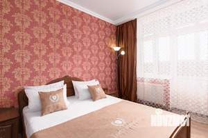 2-к квартира, посуточно, 65м2, 1/1 этаж