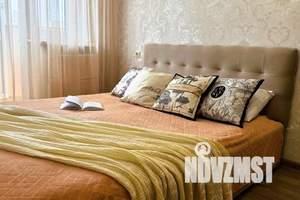 2-к квартира, посуточно, 70м2, 8/10 этаж