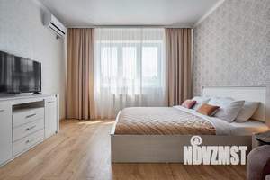 1-к квартира, посуточно, 50м2, 1/1 этаж