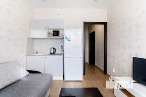 Студия квартира, посуточно, 25м2, 15/18 этаж