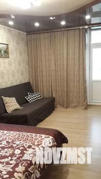 1-к квартира, посуточно, 50м2, 6/17 этаж