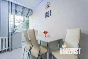 1-к квартира, посуточно, 45м2, 4/9 этаж