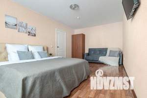 1-к квартира, посуточно, 45м2, 7/16 этаж