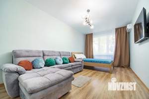 2-к квартира, посуточно, 70м2, 1/1 этаж