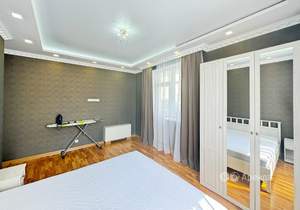 3-к квартира, на длительный срок, 110м2, 3/22 этаж