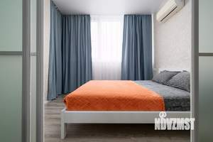 1-к квартира, посуточно, 50м2, 1/1 этаж