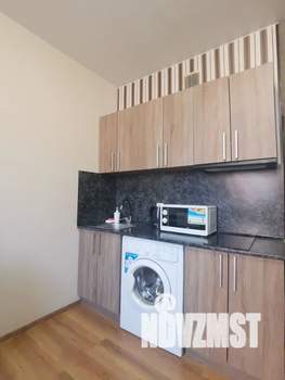 Студия квартира, посуточно, 25м2, 10/17 этаж