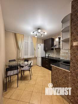 1-к квартира, на длительный срок, 50м2, 4/5 этаж