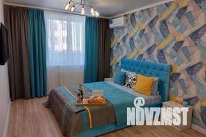 1-к квартира, посуточно, 43м2, 16/17 этаж