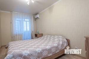 2-к квартира, посуточно, 54м2, 1/1 этаж