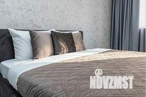 1-к квартира, посуточно, 45м2, 2/17 этаж