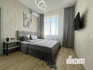 1-к квартира, посуточно, 40м2, 19/23 этаж