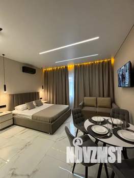 Студия квартира, посуточно, 28м2, 1/1 этаж