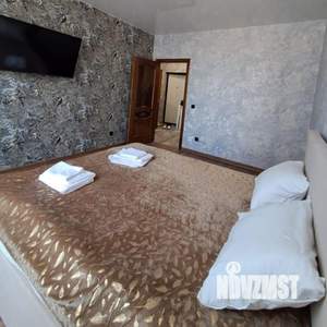 1-к квартира, посуточно, 41м2, 1/1 этаж