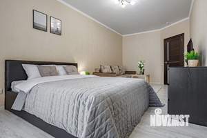 1-к квартира, посуточно, 40м2, 8/25 этаж