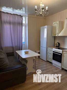 1-к квартира, посуточно, 38м2, 7/22 этаж