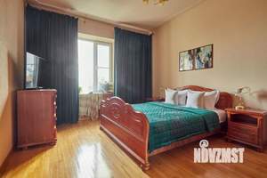 1-к квартира, посуточно, 70м2, 4/7 этаж