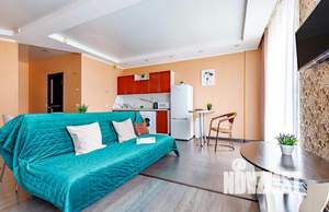 1-к квартира, посуточно, 42м2, 1/1 этаж