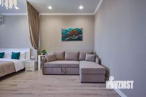1-к квартира, посуточно, 38м2, 8/17 этаж