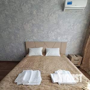 1-к квартира, посуточно, 41м2, 8/24 этаж