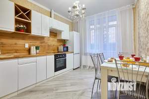 2-к квартира, посуточно, 65м2, 1/1 этаж