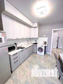 1-к квартира, посуточно, 38м2, 3/22 этаж