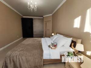 1-к квартира, посуточно, 49м2, 11/18 этаж
