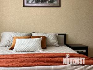 2-к квартира, посуточно, 45м2, 1/1 этаж