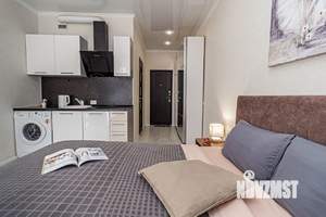 Студия квартира, посуточно, 25м2, 3/18 этаж