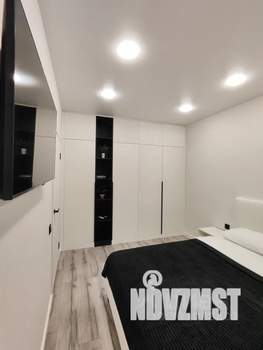 1-к квартира, посуточно, 32м2, 19/19 этаж