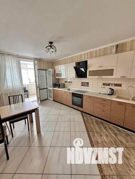 2-к квартира, посуточно, 75м2, 10/22 этаж