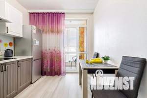1-к квартира, посуточно, 45м2, 13/25 этаж