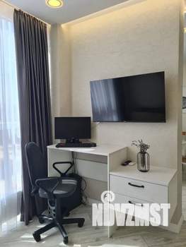 Студия квартира, посуточно, 31м2, 10/24 этаж