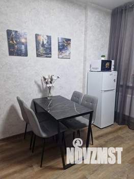 1-к квартира, посуточно, 34м2, 10/24 этаж