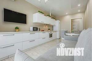 2-к квартира, посуточно, 60м2, 1/25 этаж