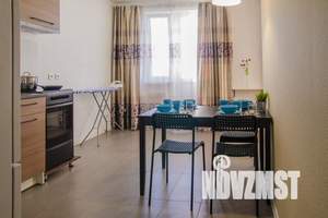 1-к квартира, посуточно, 44м2, 11/19 этаж