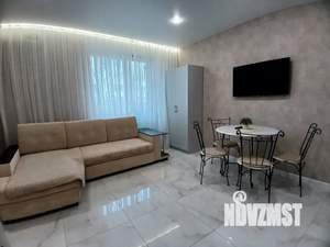 Студия квартира, посуточно, 30м2, 8/17 этаж