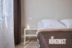 1-к квартира, посуточно, 38м2, 1/1 этаж