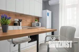 1-к квартира, посуточно, 40м2, 5/18 этаж